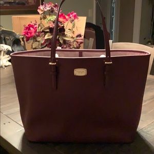 MICHAEL Michael Kors tote.